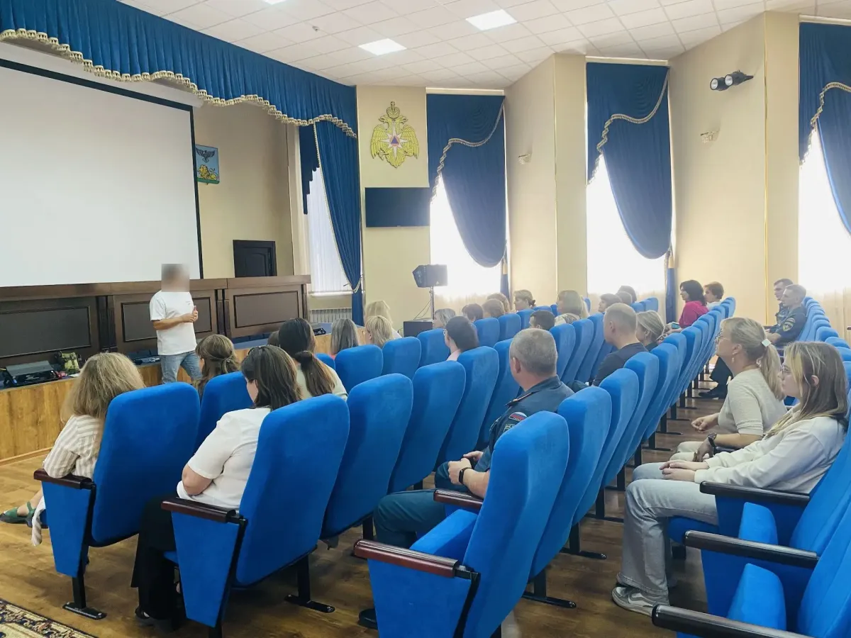 Сотрудники белгородского МЧС прошли практический курс по оказанию первой помощи